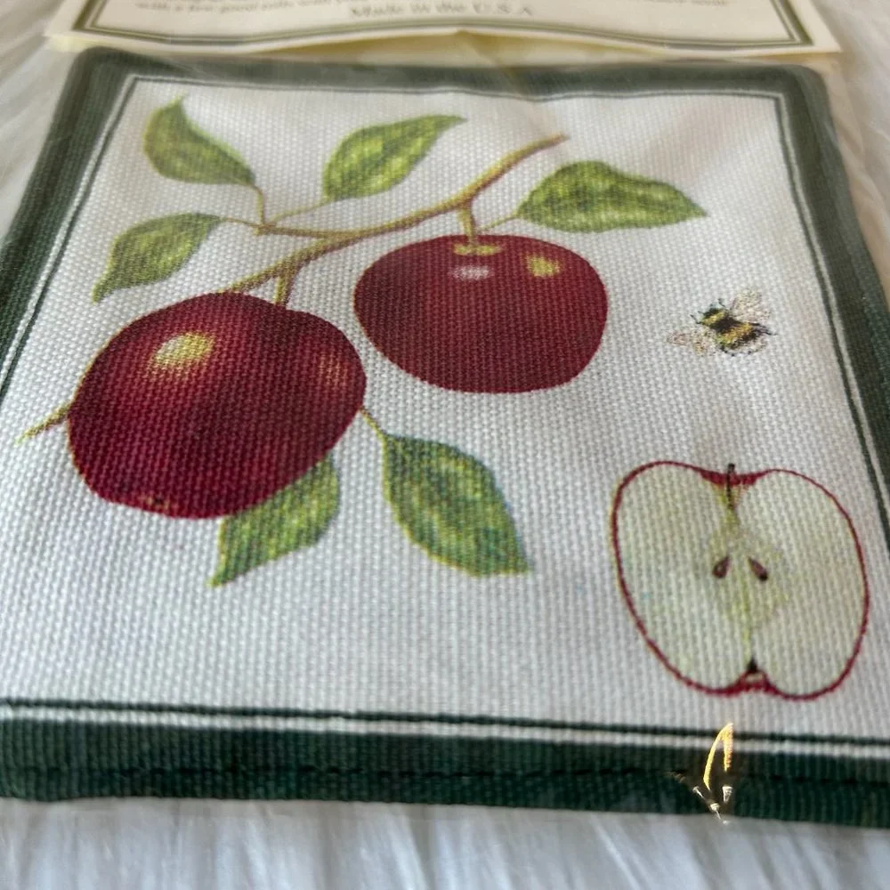 Alice’s Cottage Spiced Mug Mat